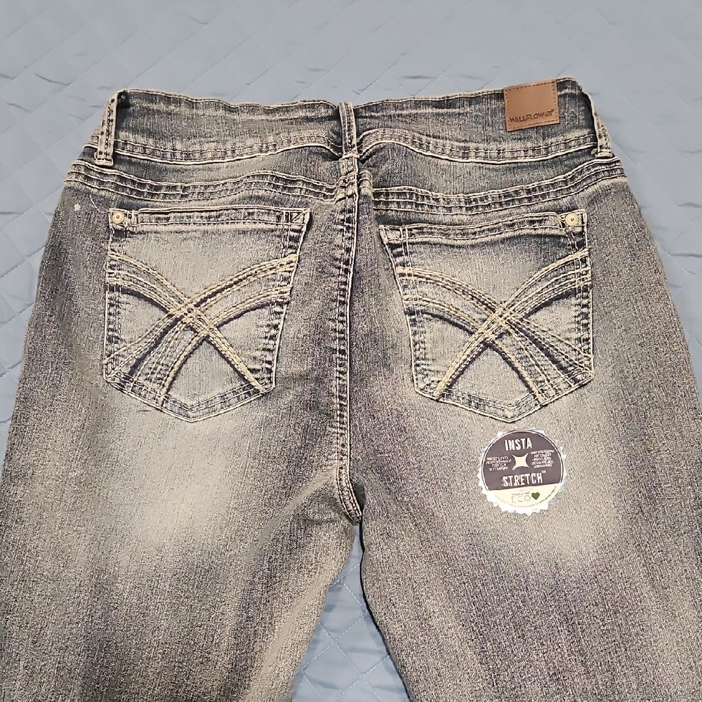 Wallflower Midrise Boot Cut Jeans, The Luscious Curvy Fit, 11L